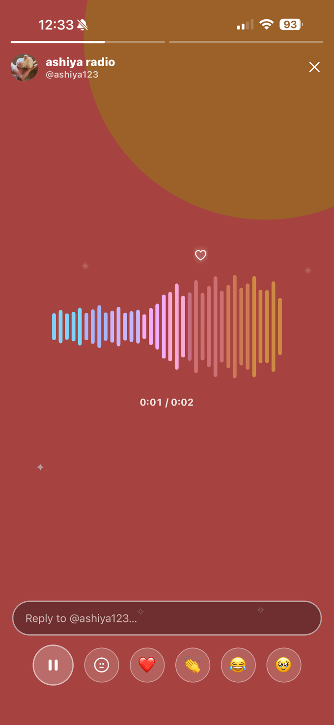 A MINAWA Whisper playing — a 24-hour ephemeral voice